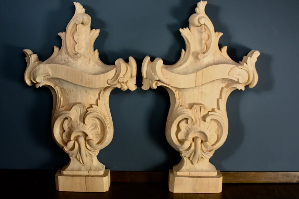 Rococo deur omlijsting Havezate Oldenaarde Dwingeloo onderdeel gereed